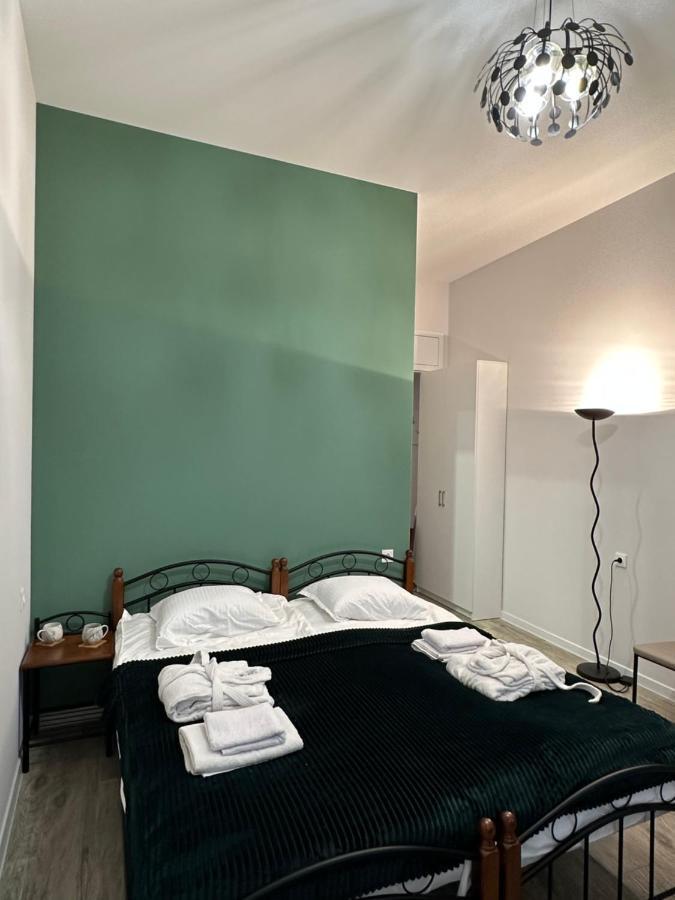 Apartment In The Center Of Tbilisi Eksteriør bilde